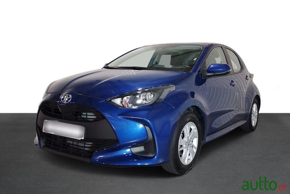 2023' Toyota Yaris photo #1
