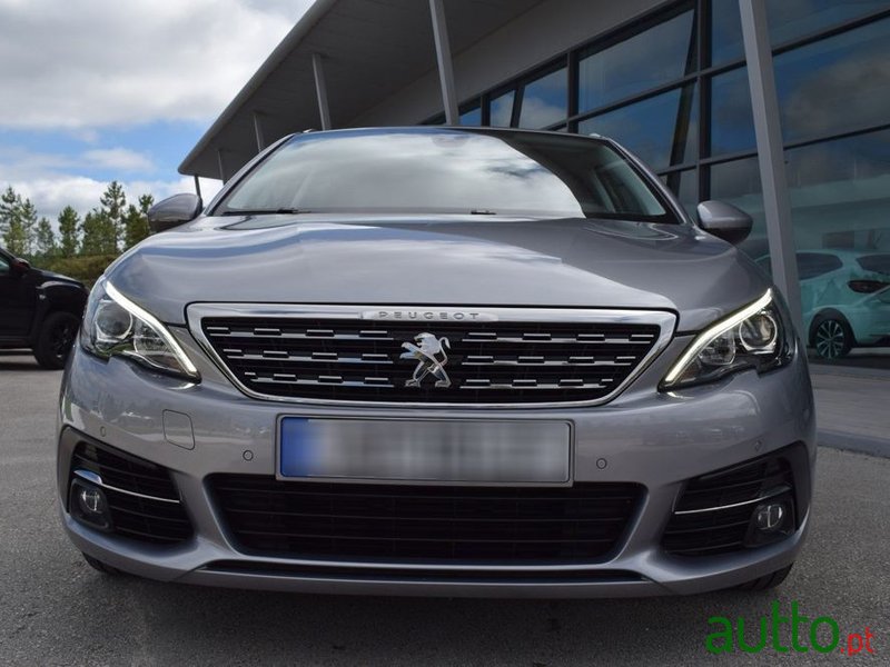 2021' Peugeot 308 Sw photo #3