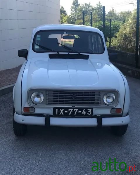 1990' Renault 4 photo #1