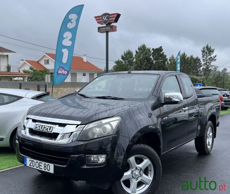 2013' Isuzu D-Max photo #1