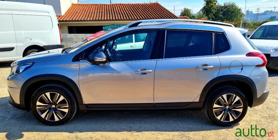 2018' Peugeot 2008 photo #4