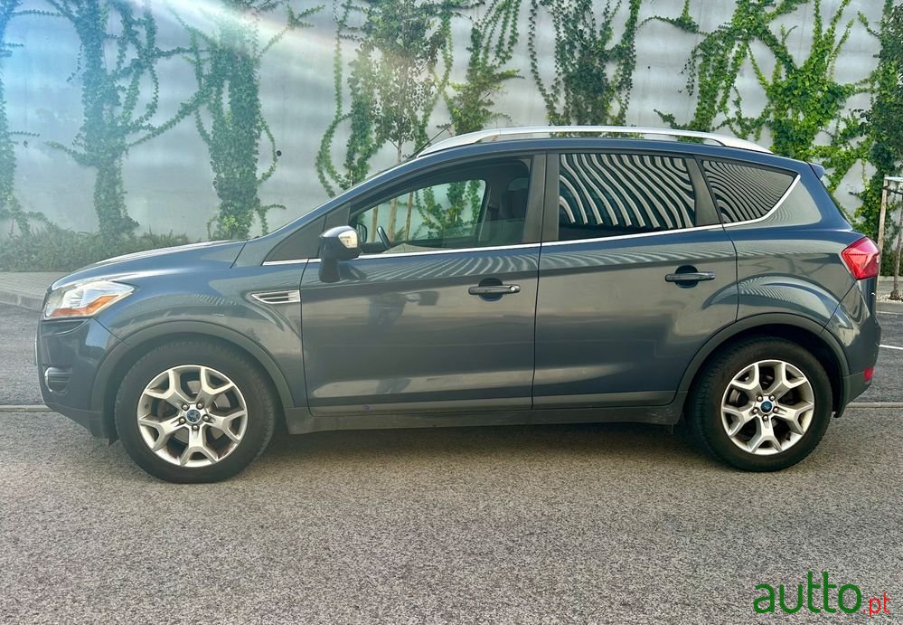 2008' Ford Kuga photo #2