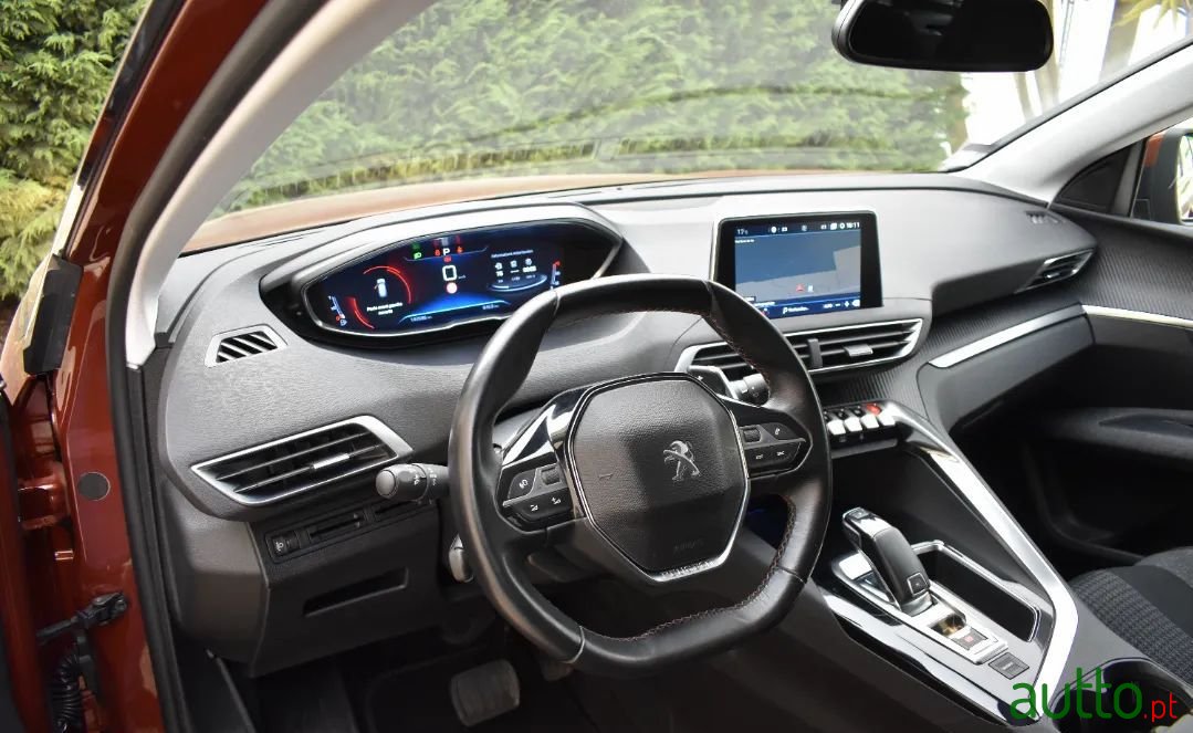 2017' Peugeot 3008 photo #5