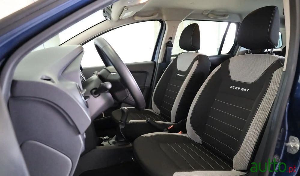 2019' Dacia Logan Mcv photo #6