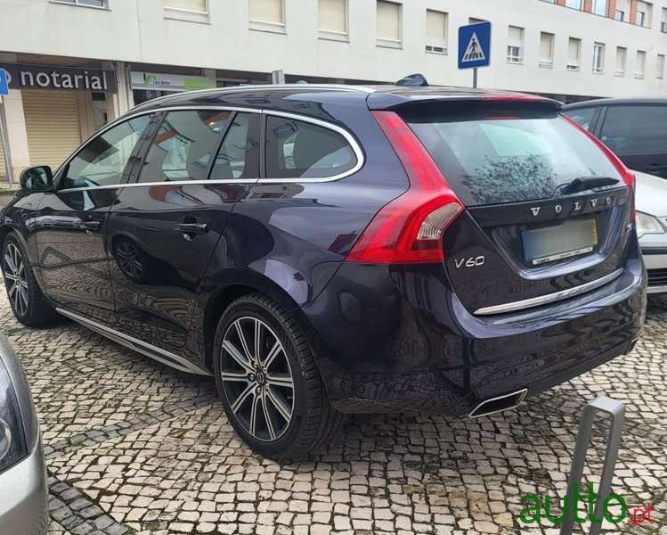 2017' Volvo V60 photo #3