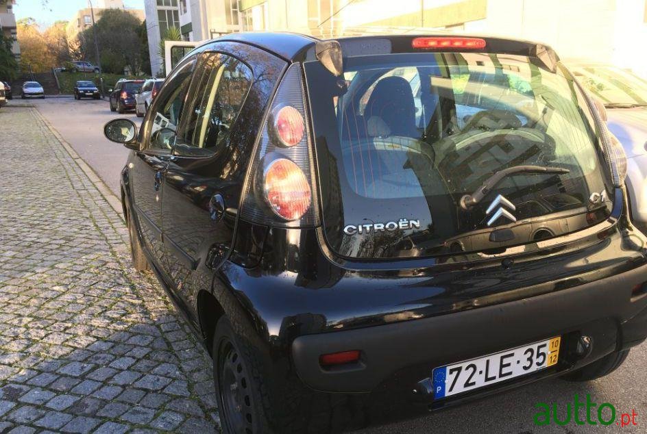 2010' Citroen C1 photo #2