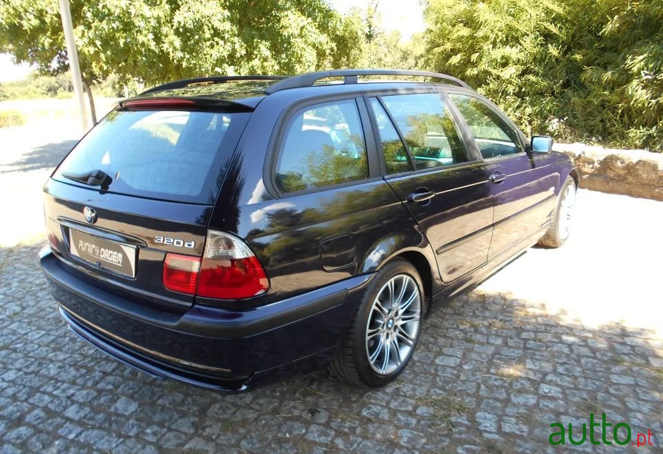 2000' BMW 320 photo #5