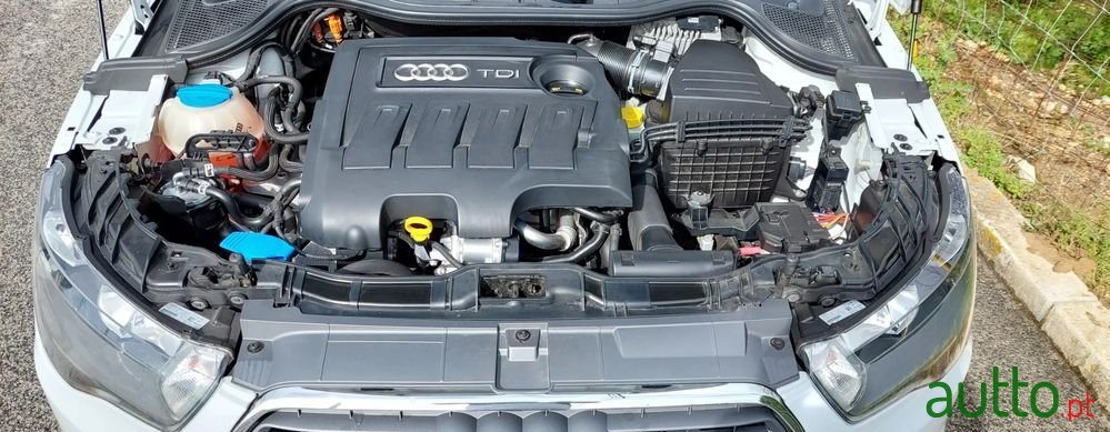 2014' Audi A1 Sportback photo #5