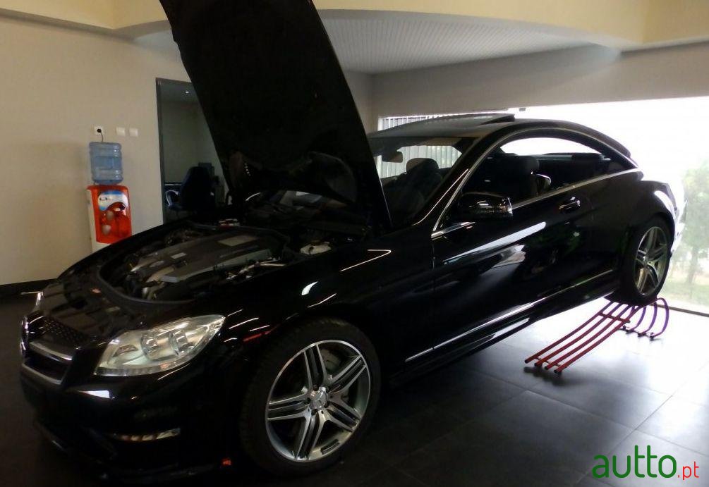 2011' Mercedes-Benz AMG photo #3