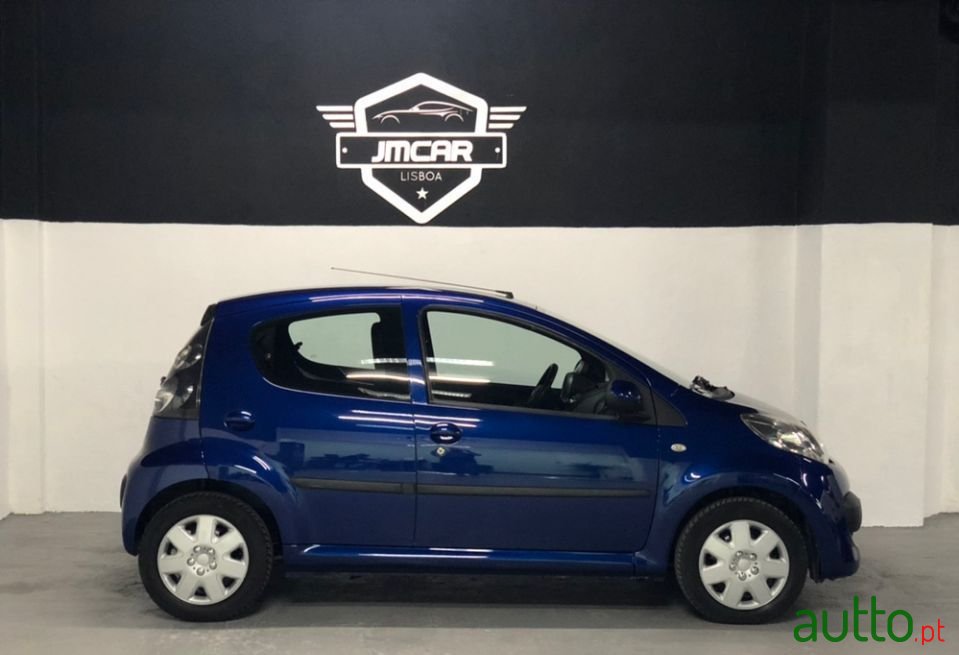 2008' Citroen C1 photo #3