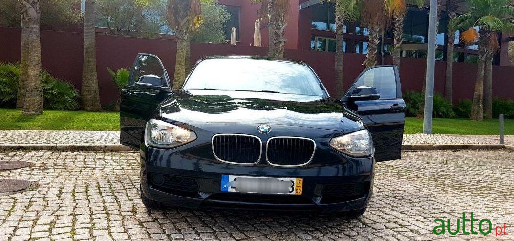 2015' BMW 116 Urban Line photo #1