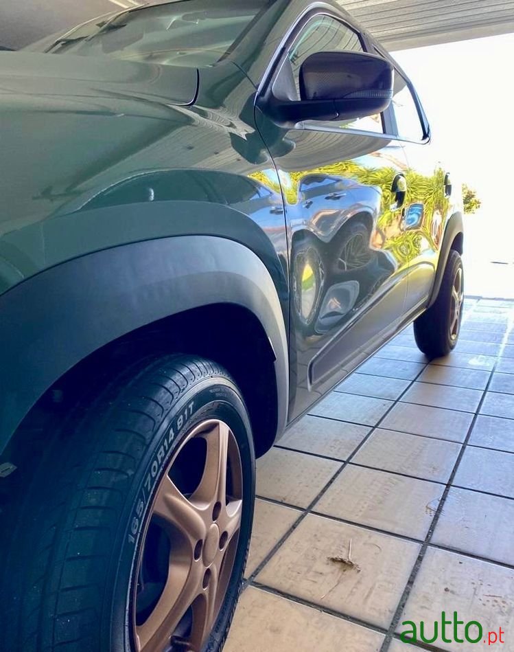 2022' Dacia Spring Electric 45 Expression photo #3