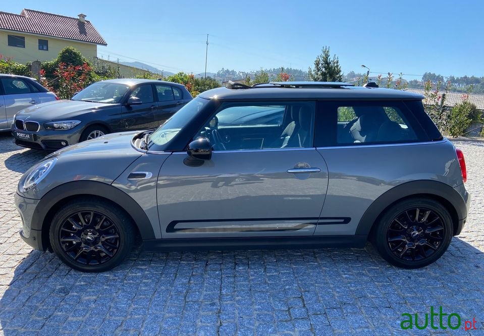 2015' MINI One photo #3