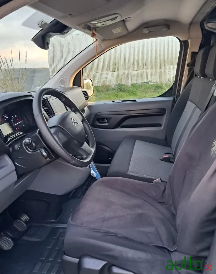 2022' Citroen Jumpy 1.5 Bluehdi M photo #5