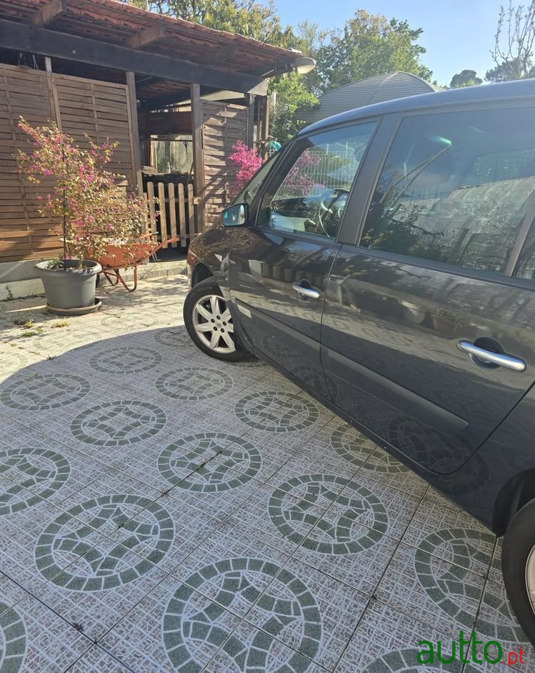 2009' Renault Espace photo #4