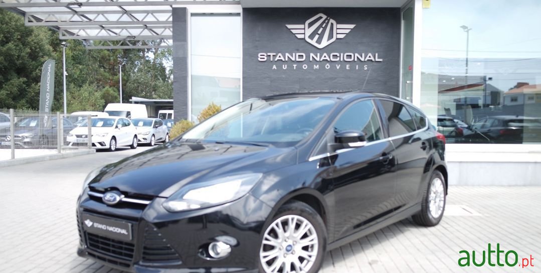 2011' Ford Focus photo #1