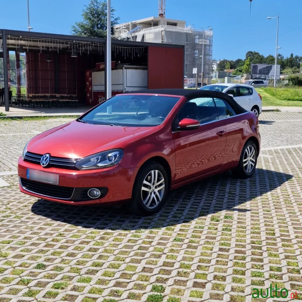 2011' Volkswagen Golf 1.6 Tdi photo #4