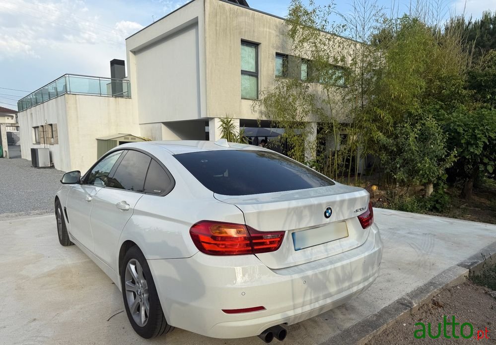 2016' BMW Série 4 D Advantage Auto photo #6