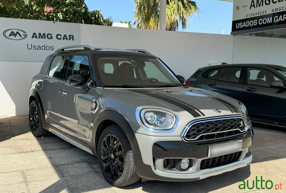 2018' MINI Countryman Cooper Se photo #1