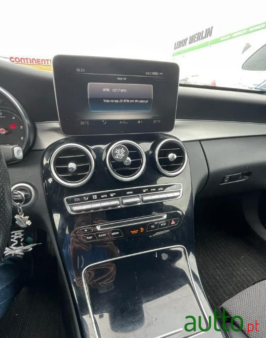 2014' Mercedes-Benz C-200 photo #5