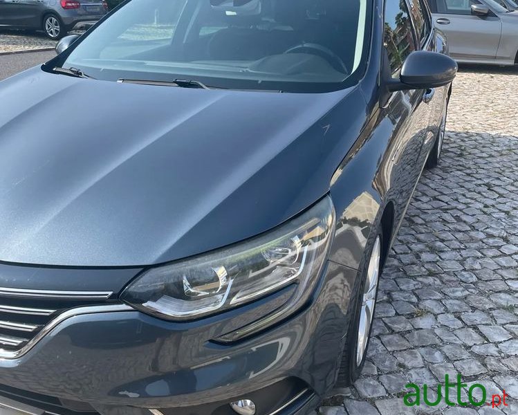 2017' Renault Megane 1.5 Dci Intens photo #2