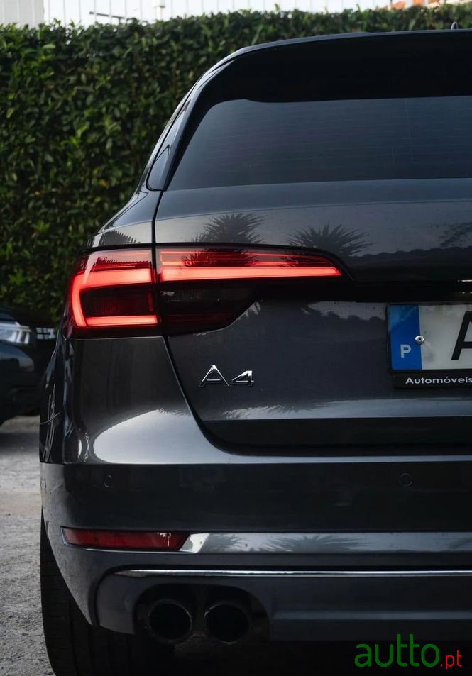 2016' Audi A4 Avant photo #4