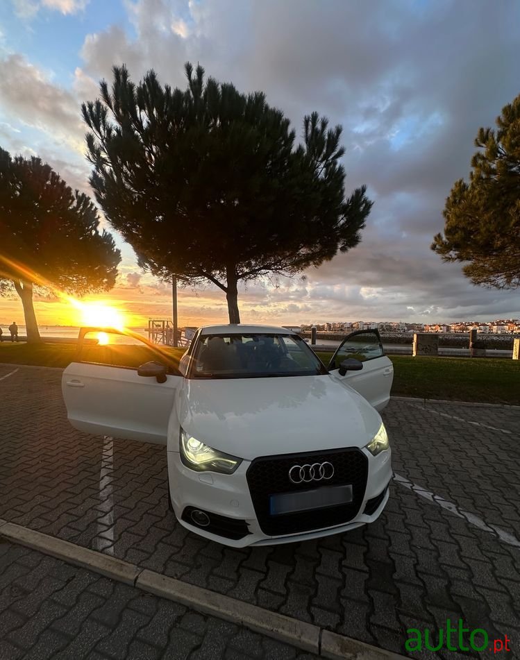 2011' Audi A1 photo #3