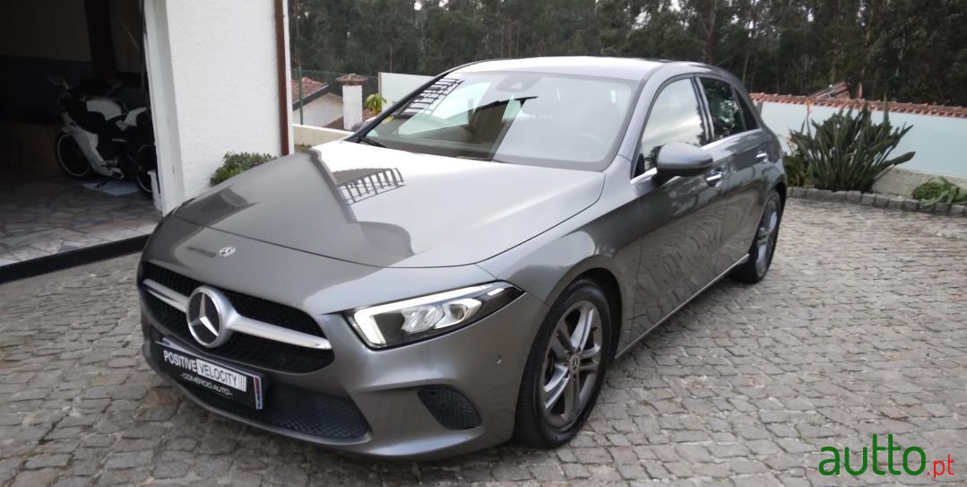 2019' Mercedes-Benz A-180 photo #4