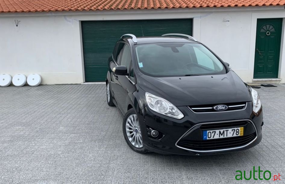 2012' Ford C-MAX 7 Lugares photo #1