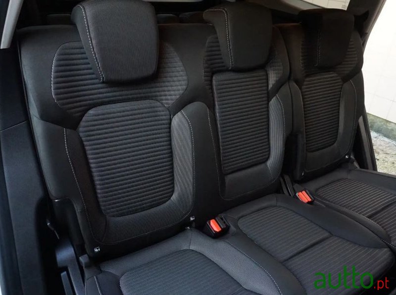 2017' Renault Grand Scenic Energy photo #6