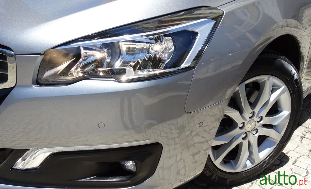 2015' Peugeot 508 Sw photo #6