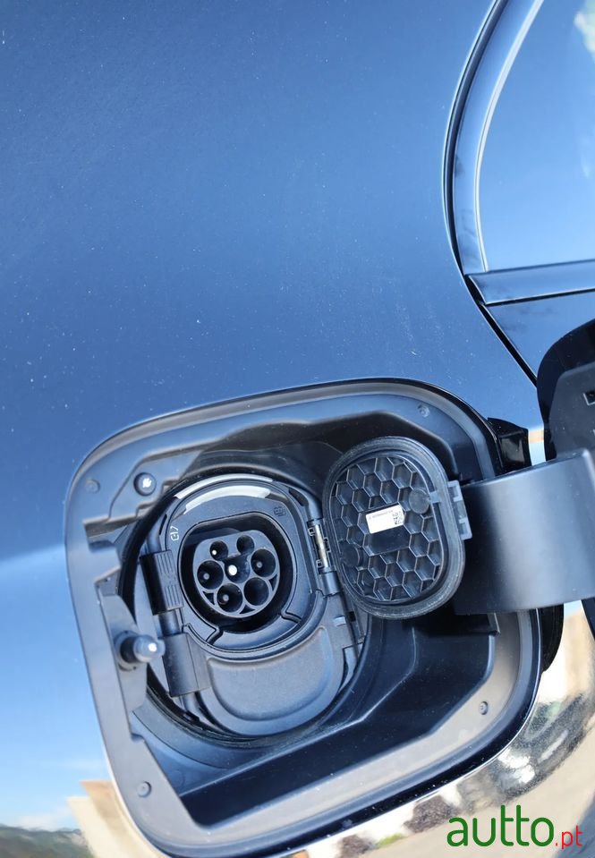 2020' Mercedes-Benz A 250 E Amg Line photo #6