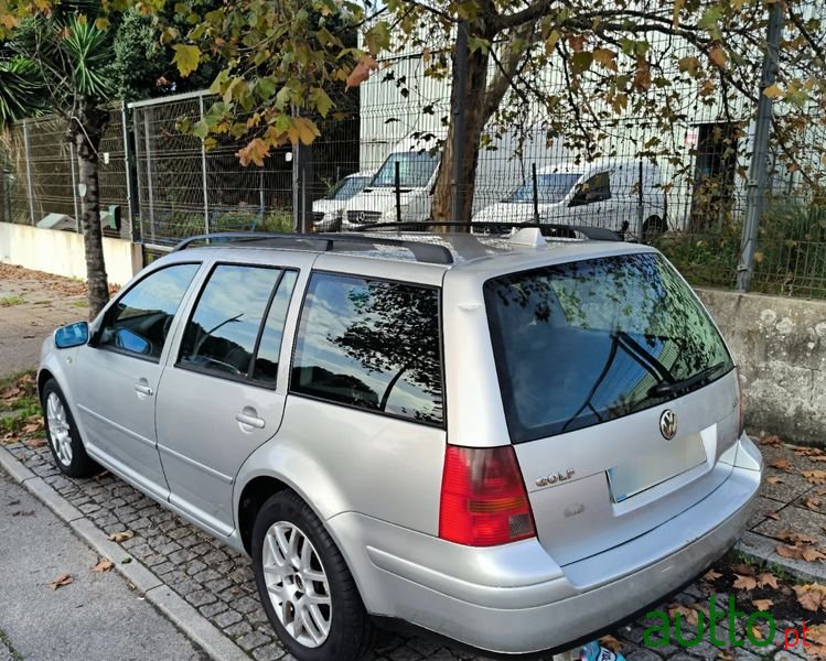 2001' Volkswagen Golf Variant photo #2