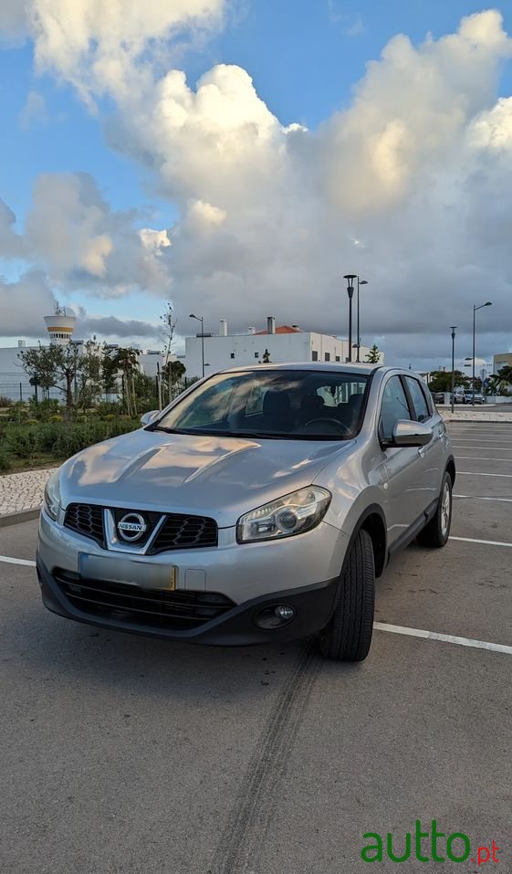 2010' Nissan Qashqai photo #2