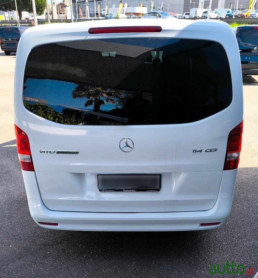 2022' Mercedes-Benz Vito Tourer photo #5