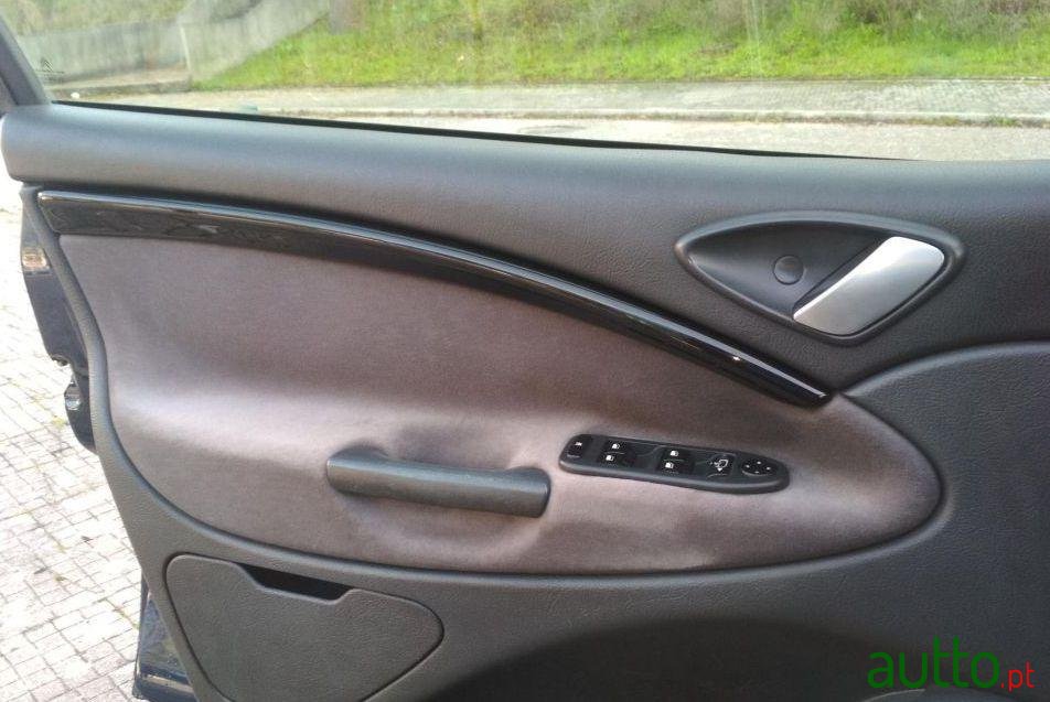 2004' Citroen C5 Exclusive photo #3