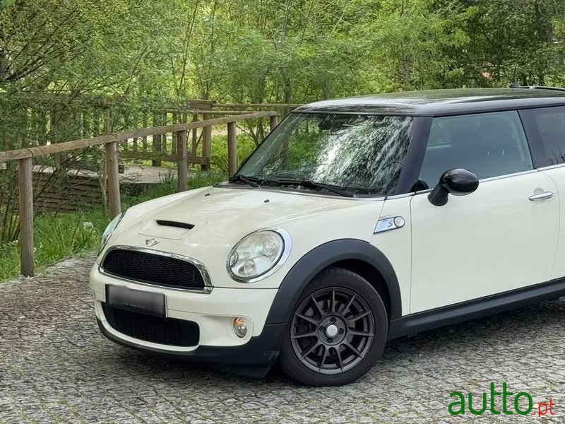 2008' MINI Cooper S 3 Portas photo #3