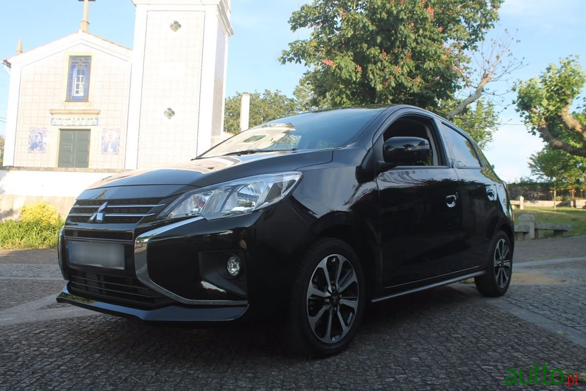 2022' Mitsubishi Space Star photo #3