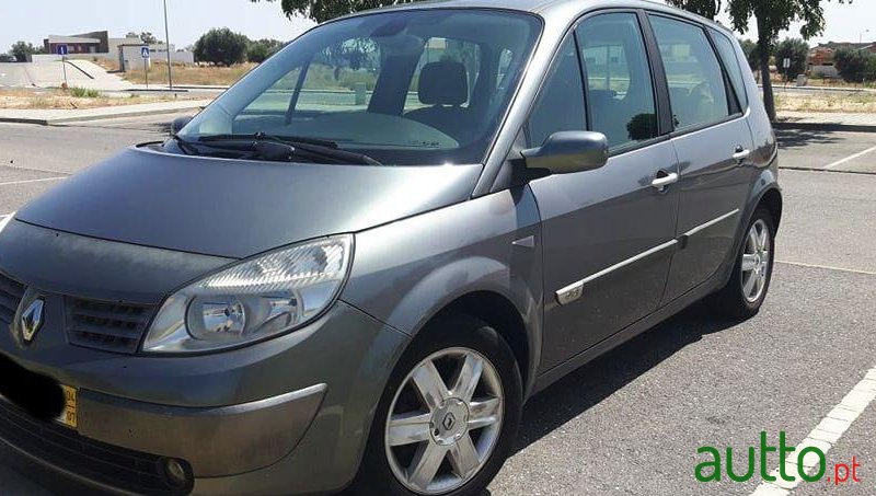 2004' Renault Scenic 1.5 Dci 100Cv photo #2