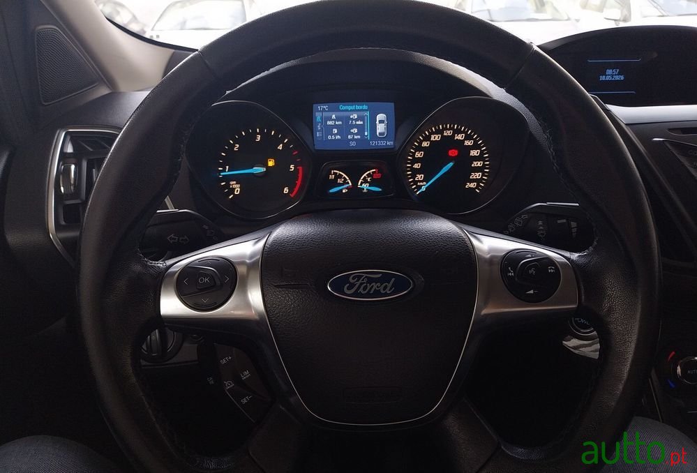 2013' Ford Kuga 2.0 Tdci Titanium photo #5