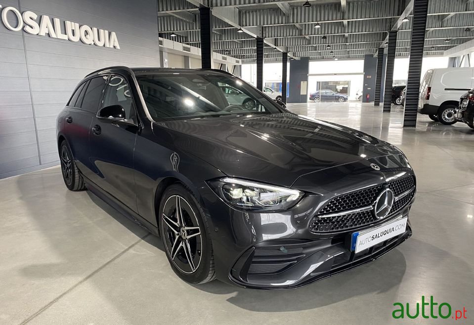2022' Mercedes-Benz C-300 photo #6