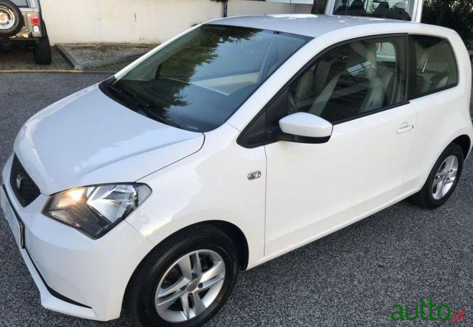 2013' SEAT Mii 1.0 Style Ecomotive photo #1