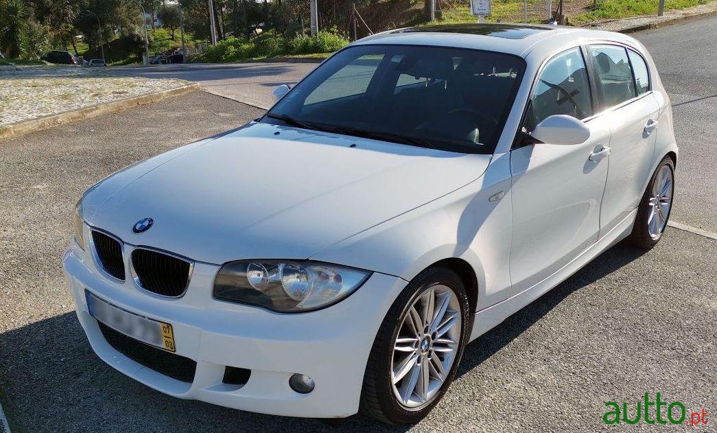 2007' BMW 118 D photo #1