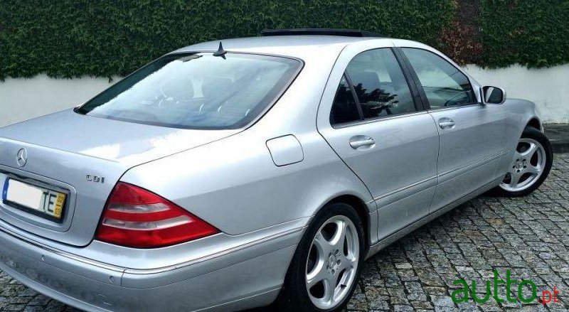 2002' Mercedes-Benz S-320 photo #4