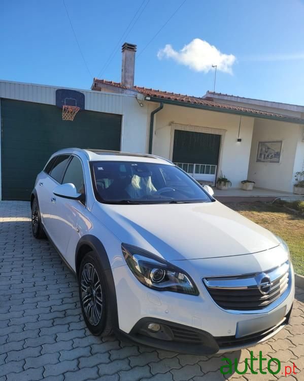 2015' Opel Insignia Sports Tourer photo #5