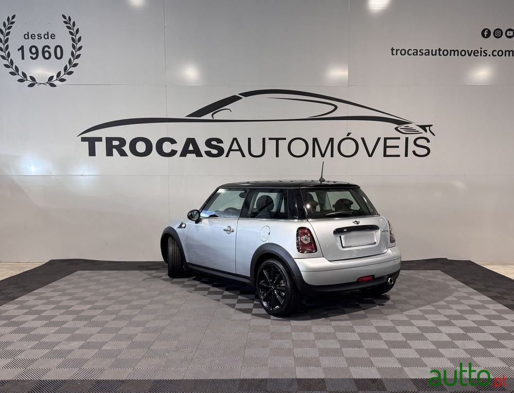 2010' MINI Cooper D 3 Portas photo #5