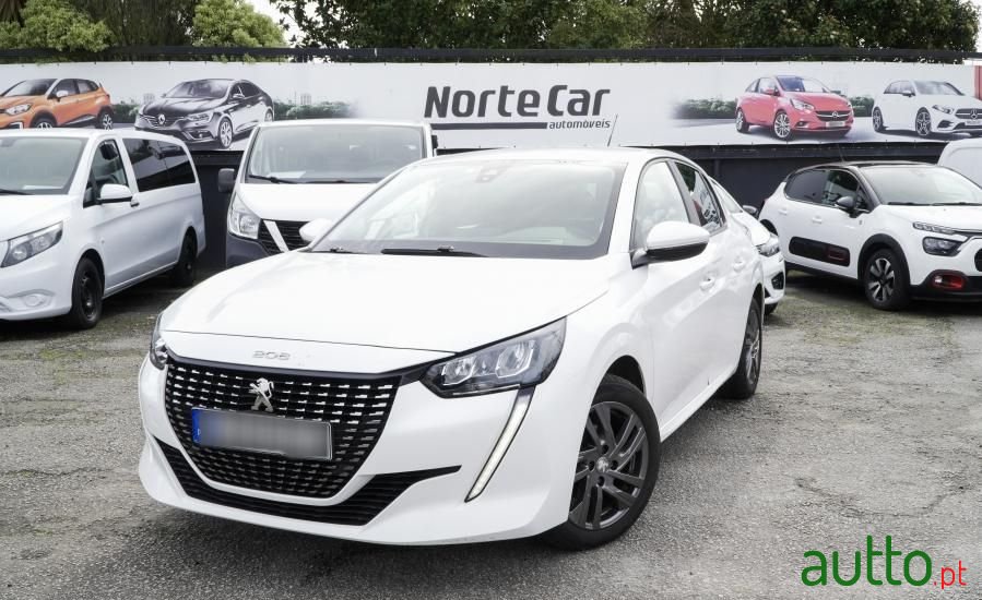 2021' Peugeot 208 photo #1