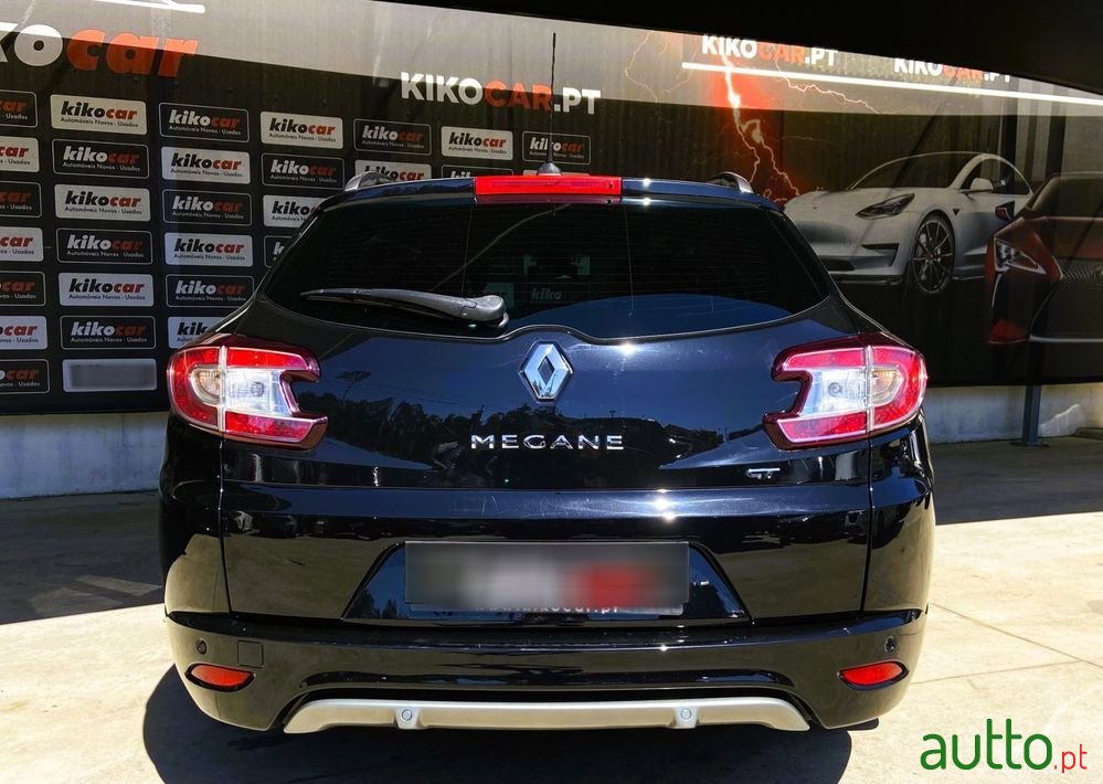 2012' Renault Megane Sport Tourer photo #6