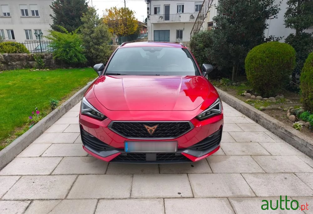 2023' Cupra Leon St 1.4 E-Hybrid Vz Dsg photo #4