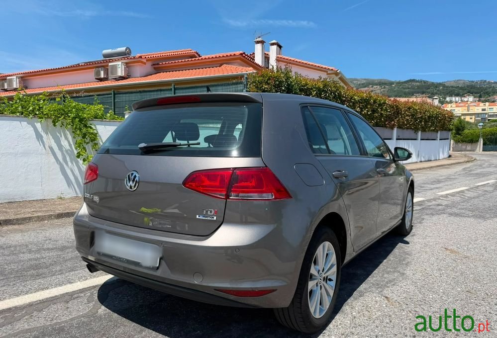 2016' Volkswagen Golf photo #4